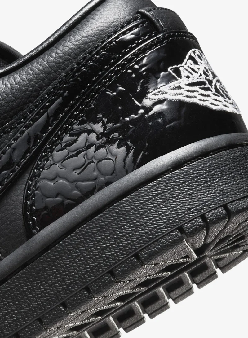 Jordan Black Women's 1 Low SE Shoes for Women | Best Price UAE