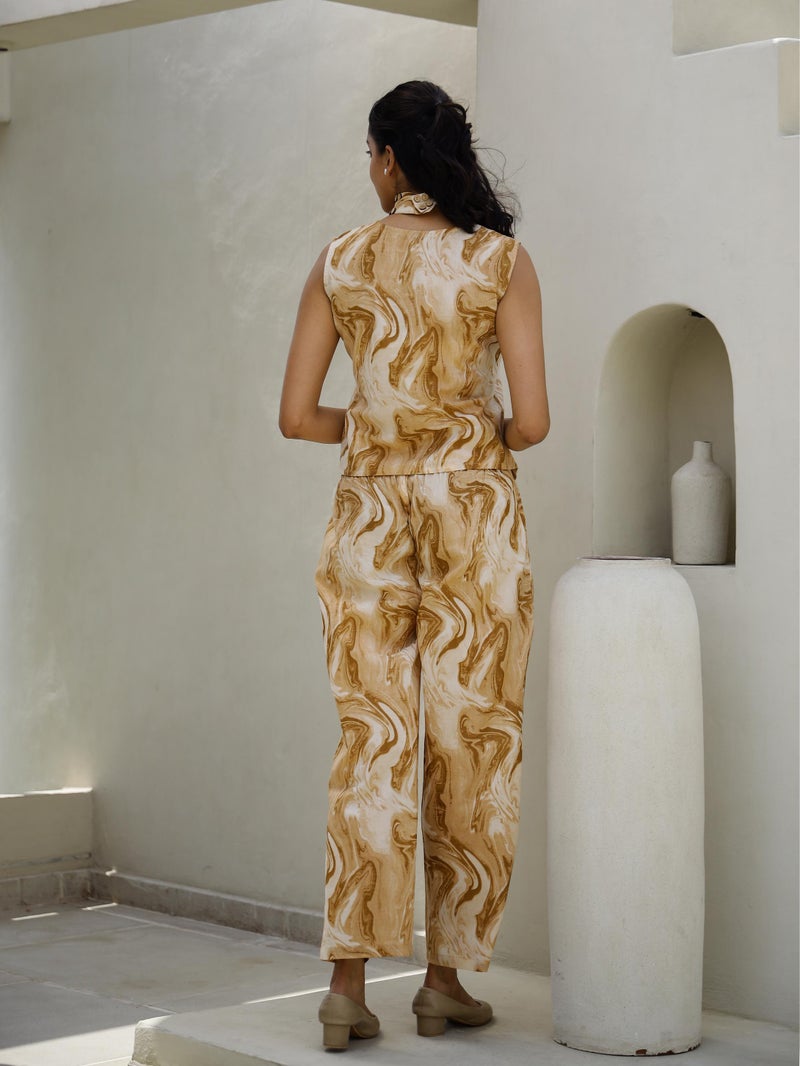 Label Flavia طقم بيج للنساء - Image 4