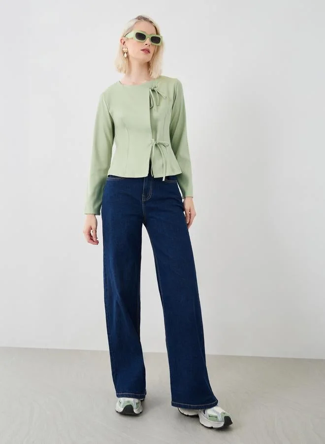 تايك تو بلوزة بأكمام طويلة سادة مع تفاصيل ربط