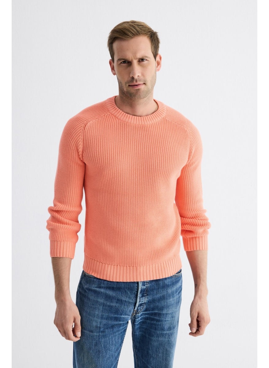 Odelon Men's Crew Neck Selanik Knitted Cotton Knitwear Sweater Salmon  - Image 1