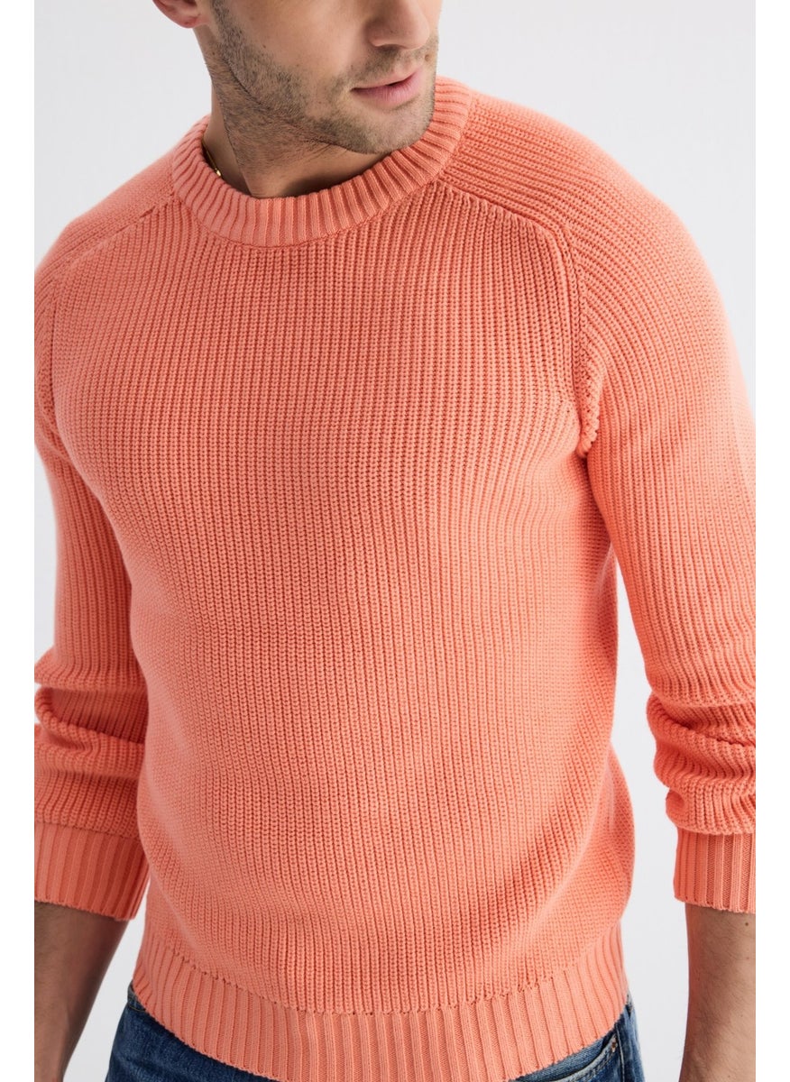 Odelon Men's Crew Neck Selanik Knitted Cotton Knitwear Sweater Salmon  - Image 4