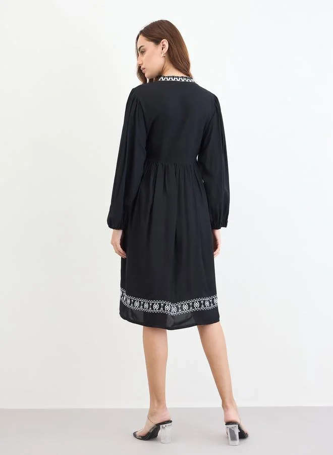Styli  Black Floral Print Knee Length Dress for Women | Best Price UAE