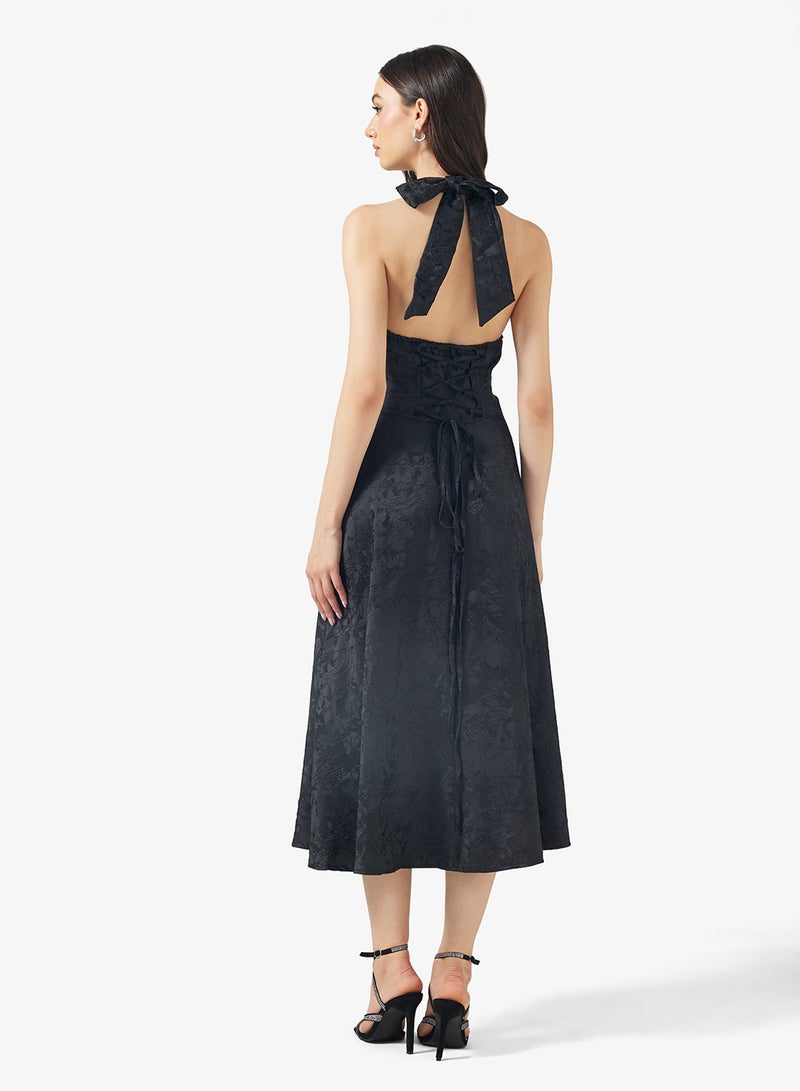 ايلا فستان صيفي بياقة هالتر - Image 2