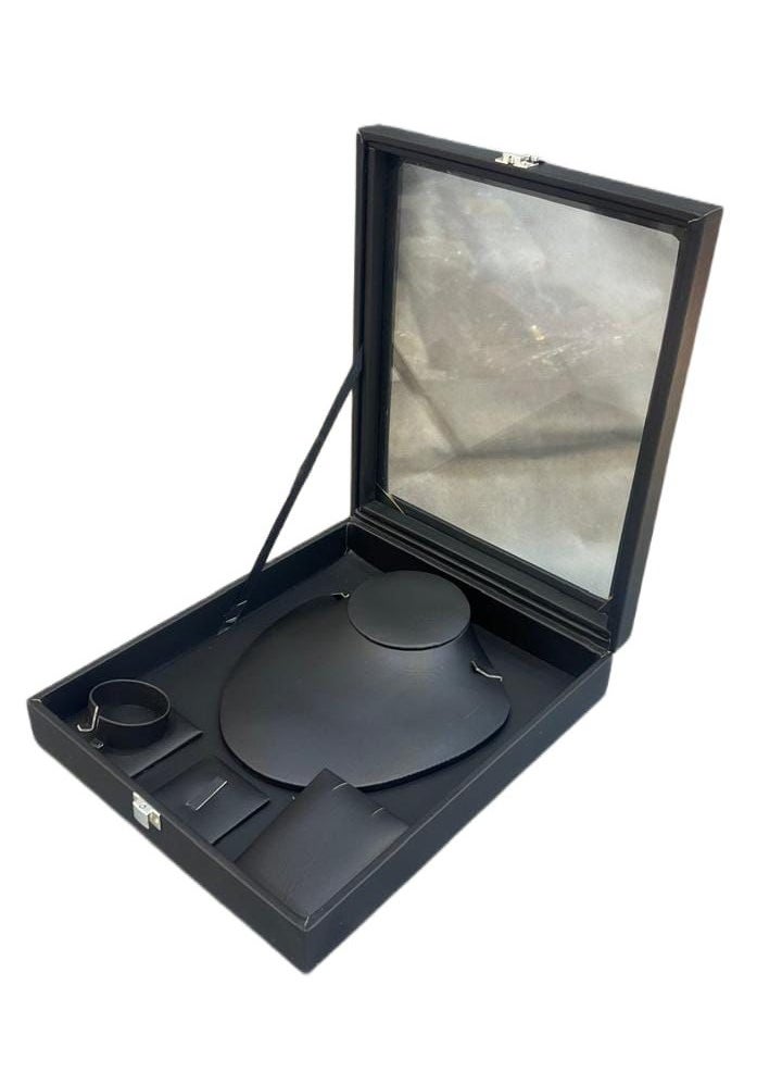 Generic Velvet Jewelry Box (Gifts for Bracelets, Necklaces, Earrings)  - Image 2