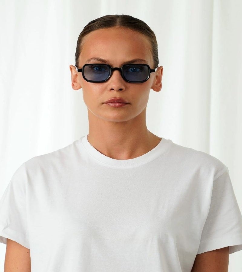  اكسبليست باوتس نظارات شمسية أنيقة للجنسين بيللي أسود - أزرق - Image 4