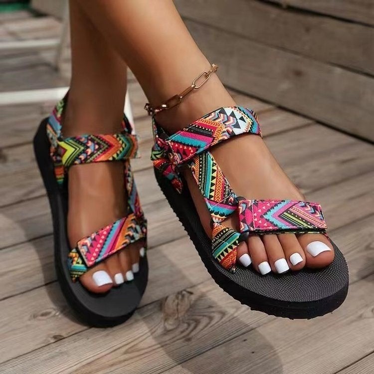 2023 Plus Size Platform Sandals Women'S Thick Bottom Color Matching Velcro Famous Ethnic Style Beach Sandals - Image 2