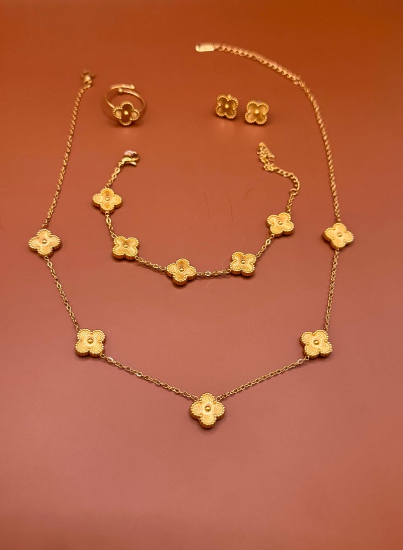 Luxury Jewelry Set – 4 Elegant Pieces with Floral Design - Gold  - Image 5