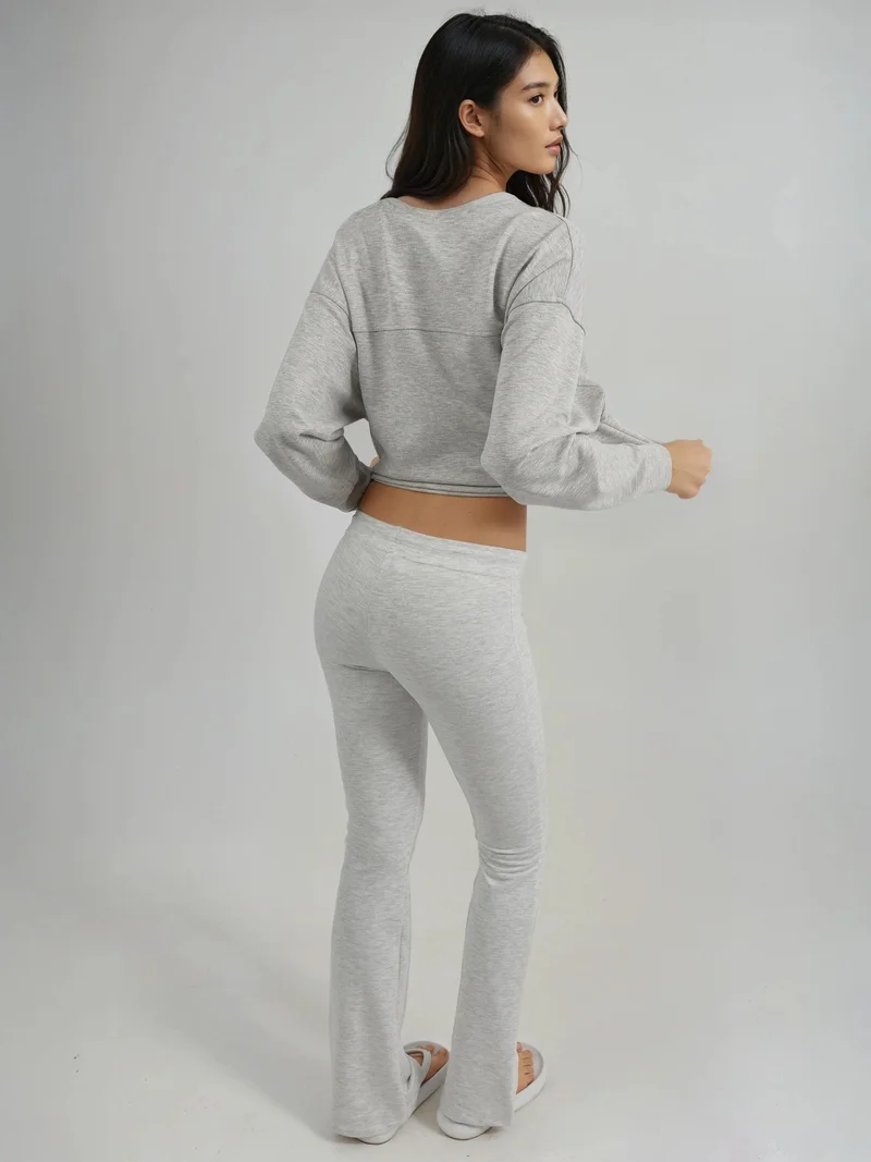 بوسيم بنطلون رياضي واسع بخصر مطاطي وحبل