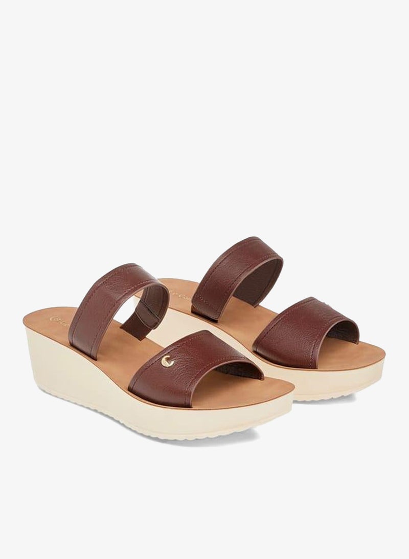 لو كونفورت صنادل نسائية بكعب سميك بحزام - Image 3