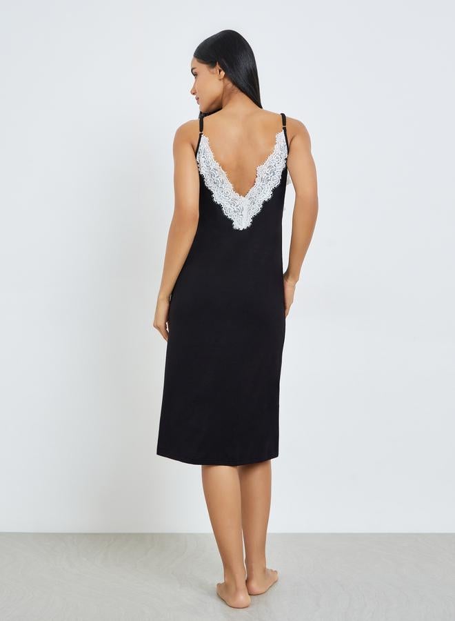 Styli Black Contrast Lace Detail Slip Dress - Image 4