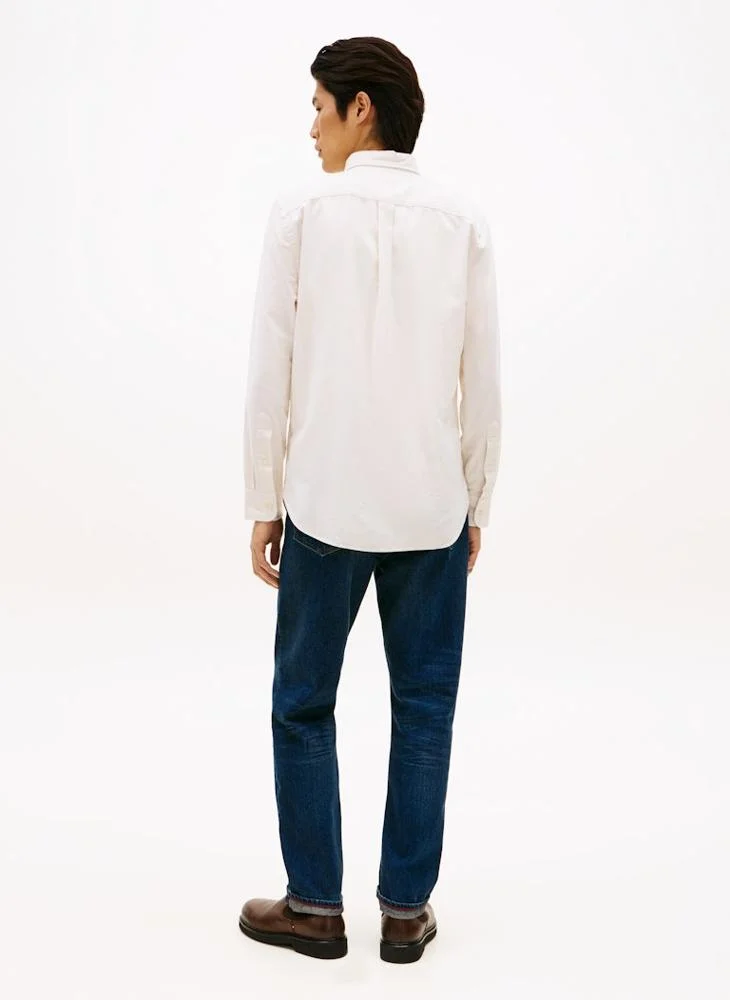 تومي هيلفيغر قميص تويل كتان مصقول بقصة عادية