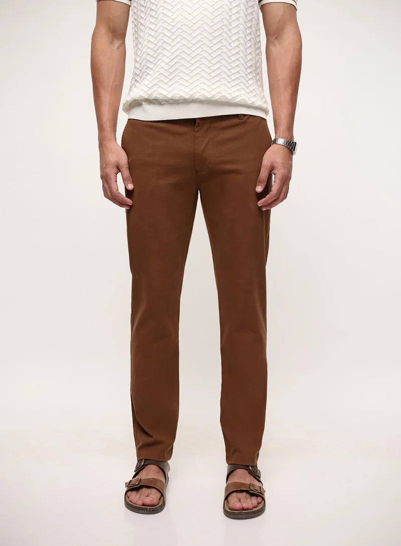 دينيس لينغو Brown Cotton Blend Solid Print Straight Fit Chinos Trouser For Men