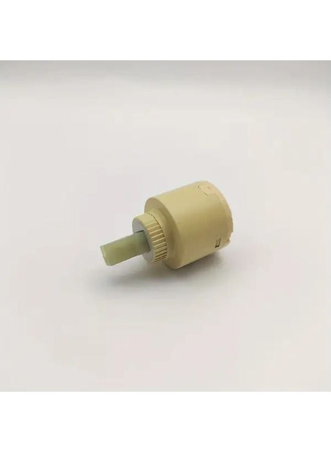 Brown 32 Faucet Valve Core Durable Plastic Leak Proof Threaded Design Easy Installation - Image 1