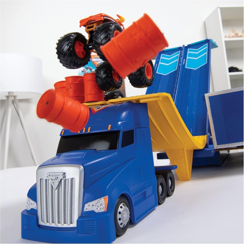 Monster Jam , Transforming Hauler Playset and Storage with Exclusive El Toro Loco Monster Truck, 1:64 Scale, Kids Toys for Boys and Girls Ages 4-6+ - Image 3
