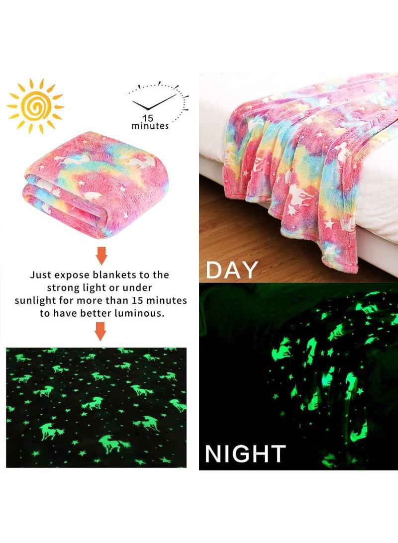 Bluejw بطانية تتوهج في الظلام بطانية مخصصة للأطفال، 50x60 بوصة بطانيات رمي فائقة الراحة من الفليس الناعم للفتيات والفتيان هدايا عيد الميلاد - Image 4