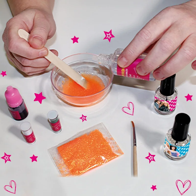 باربي Barbie Nail Art Colour Change Kit