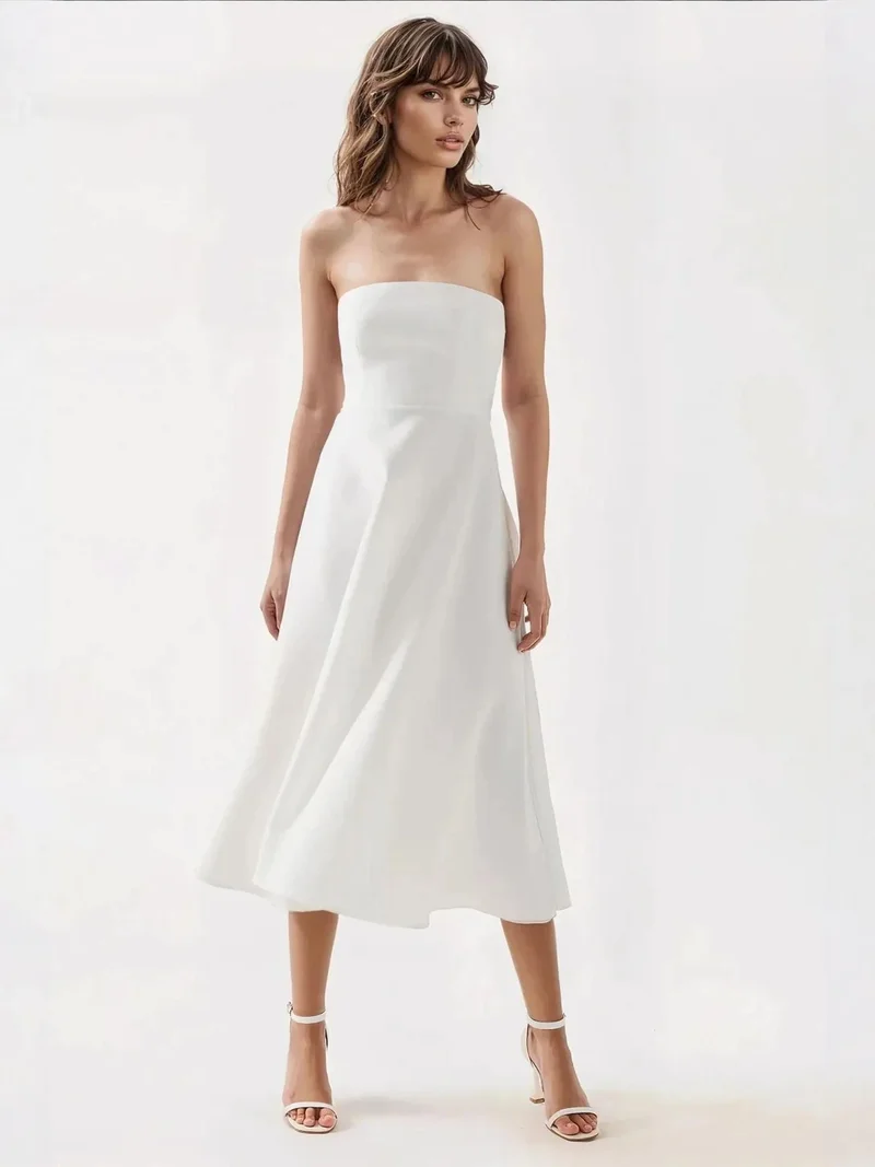 زوبعة فستان ميدي بلا حمالات بتصميم