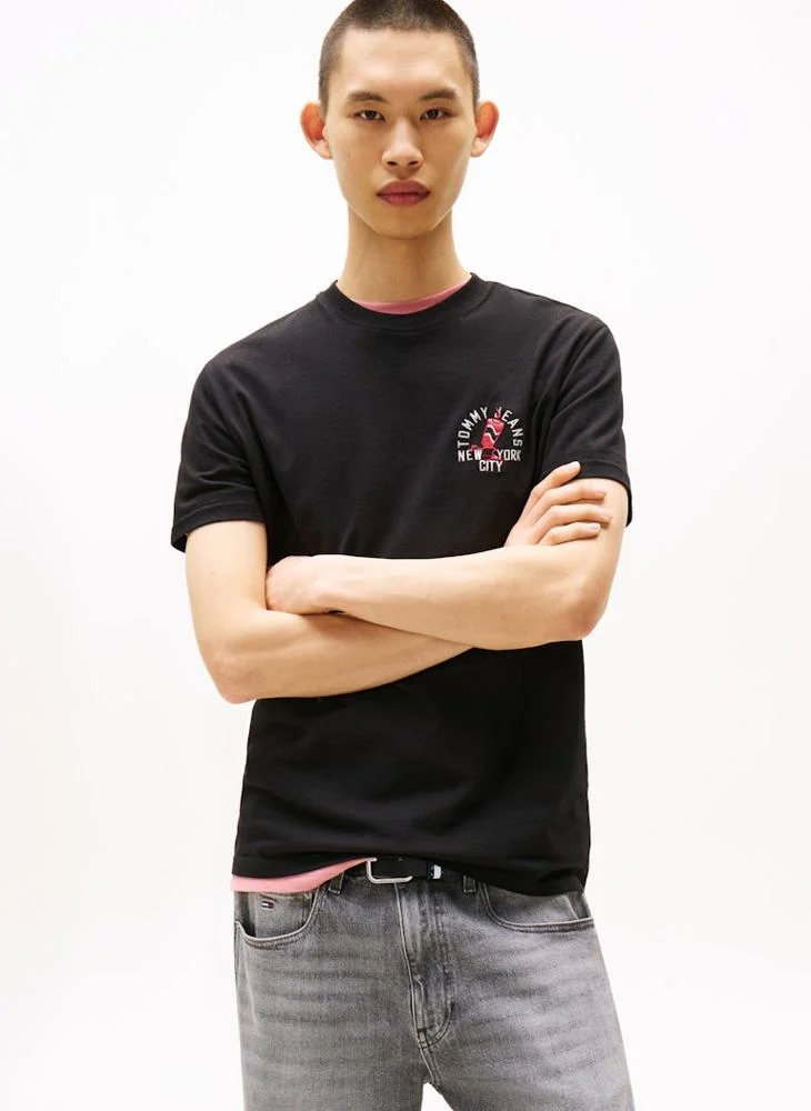 TOMMY JEANS Regular Fit Short Sleeve T-Shirt