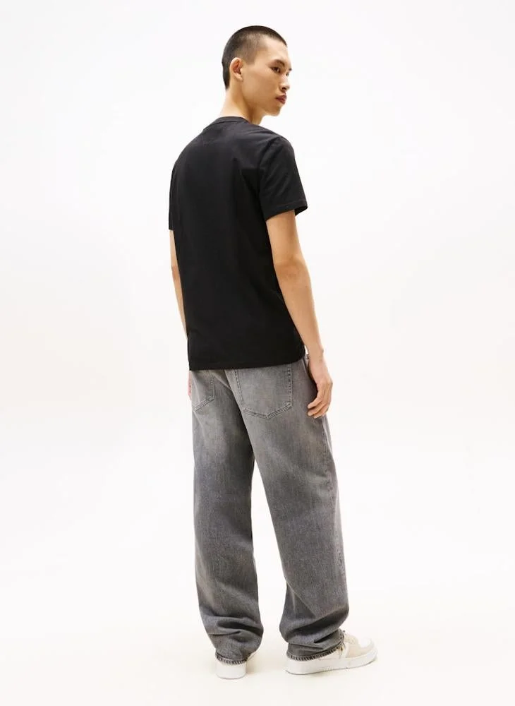 TOMMY JEANS  Regular Fit Short Sleeve T-Shirt for Men | Best Price UAE