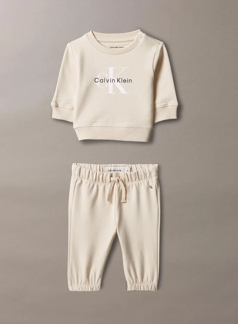Calvin Klein Monogram Newborn Starter Gift Pack