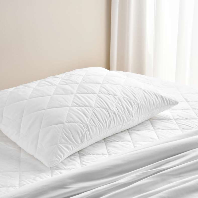 Pan Home واقي وسادة مضاد للماء مقاس 50 × 75 سم أبيض من إم إف - Image 1