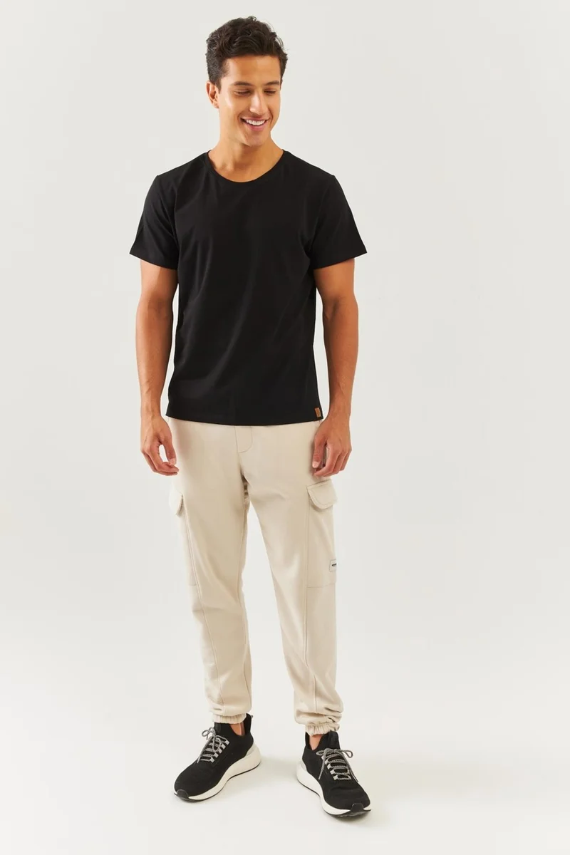 بوتيكجيز Black Oversize Comfortable Cotton Combed Crew Neck Short Sleeve Basic T-Shirt Classic Collection