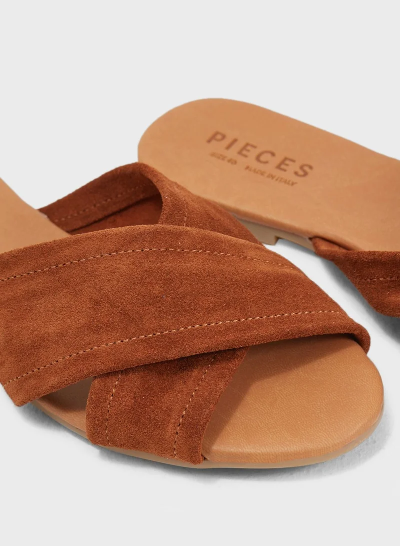 PIECES Marnie Suede Sandal