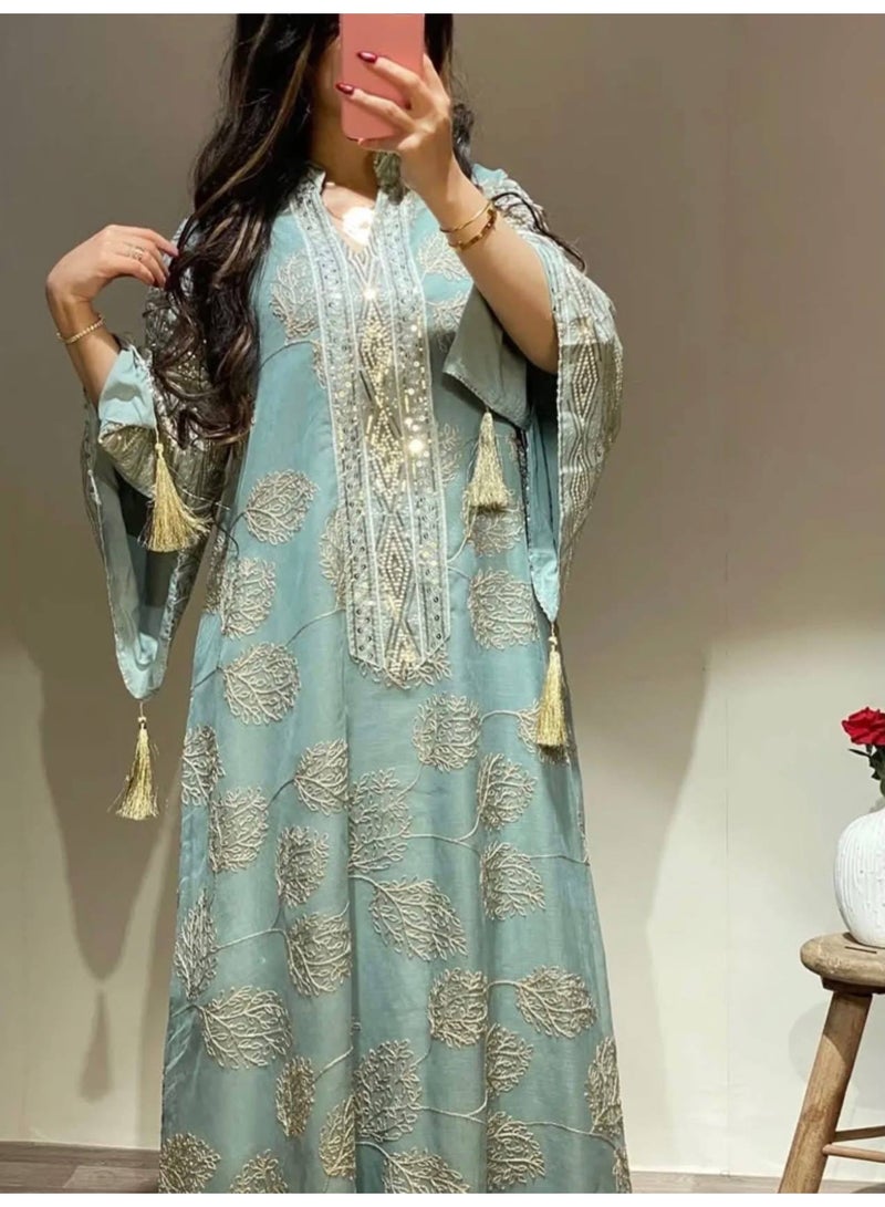 عباية حريمي مطرزة ستايل مغربي خامة كتان إسباني مستورد  تصميم واسع أنيق للمحجبات  كود 6370 مقاس 2: عرض 70 سم – مناسب حتى 120 كجم باللون المينت - Image 4