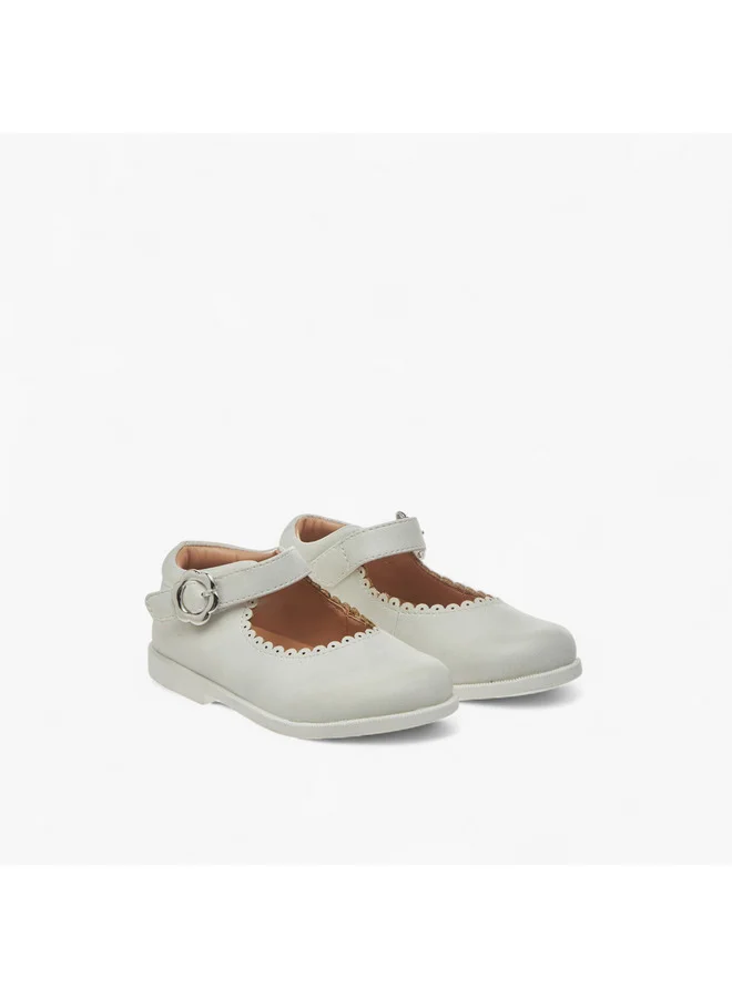 Barefeet Girls Scallop Detail Mary Jane Shoes with Hook and Loop Closure
