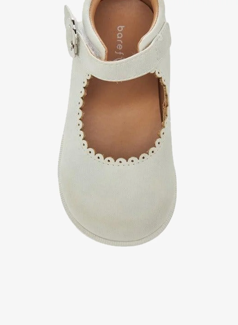 Barefeet Girls Scallop Detail Mary Jane Shoes with Hook and Loop Closure