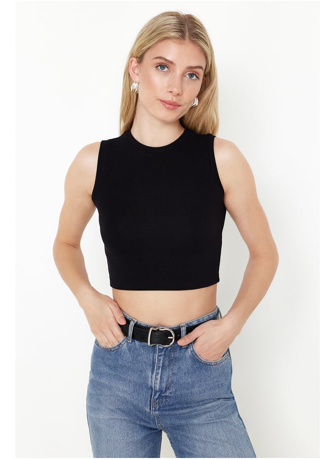 trendyol Black Crew Neck Zero Sleeve Knitted Undershirt TWOSS24AL00058  - Image 3