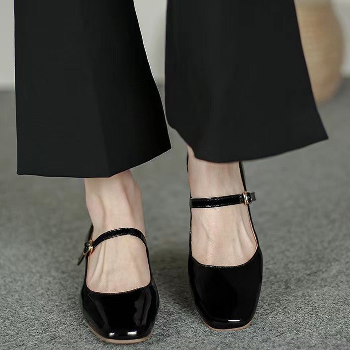Large Size Mary Jane Shoes, Popular Style, Thick Heel, Retro Square Toe Women'S Shoes, Fashionable Temperament, Medium Heel, Simple Shoes - Image 4