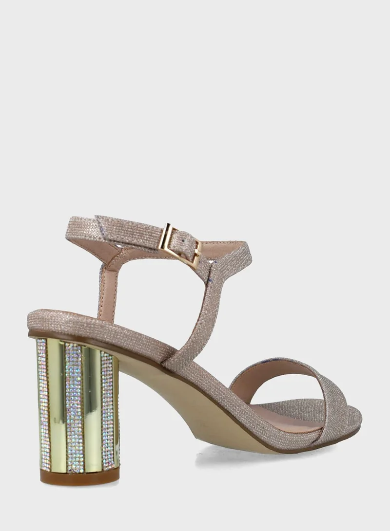 MENBUR Ankle Strap Heel Sandals