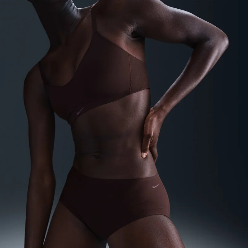 Nike Women's Bodyshirt Period Leak Protection Underwear