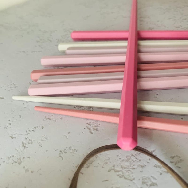 Koolemon 5 Pairs Fiberglass Reusable Chopsticks, Non-Slip, 5 Pairs Set (Pink) - Image 2