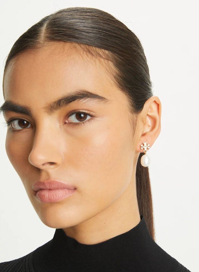 Burch Women's white pearl earrings, stud earrings, double T classic logo, exquisite, small and elegant - Image 3