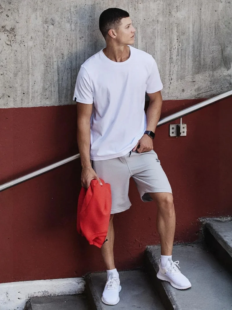 تومي لايف TOMMY Comfort Fit Crew Neck T-Shirt