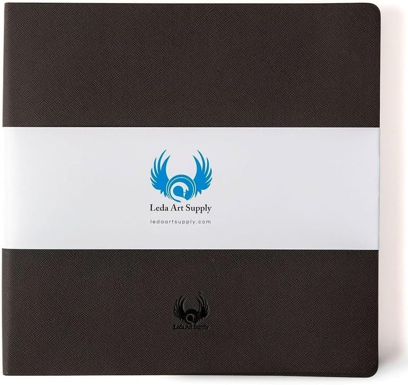 Leda Art Supply دفتر رسم مربع الشكل، 10 × 10 بوصة، دفتر رسم مرن يفتح بشكل مسطح للفنانين، مثالي للحبر، والألوان المائية، والقلم، والأقلام الرصاص، 160 صفحة مقاومة للتمزق، الحجم: مربع كبير - Image 1