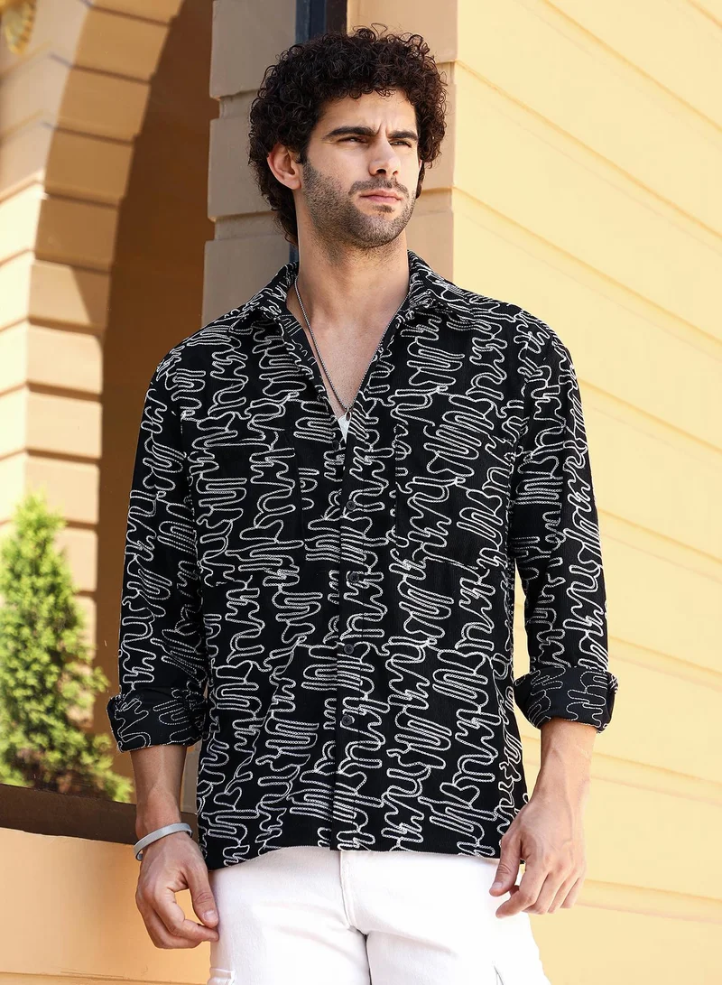 كامبوس سوترا قميص رجالي مخملي أسود بتصميم عصري مقاس كبير للاستخدام اليومي بياقة عريضة وأكمام طويلة بأزرار