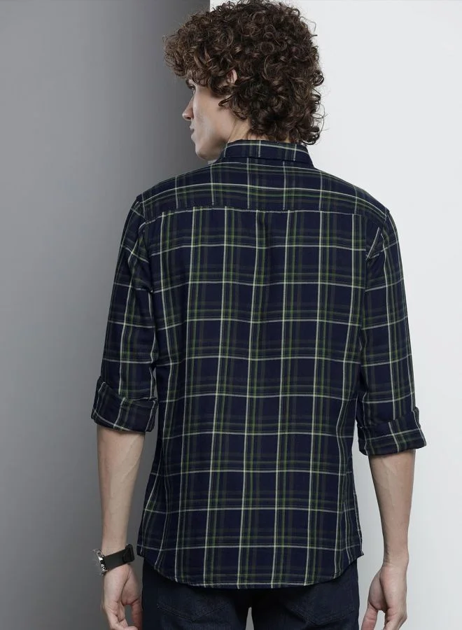 The Indian Garage Co Men Slim Fit Checkered Full Sleeves Spread Collar Casual Shirt