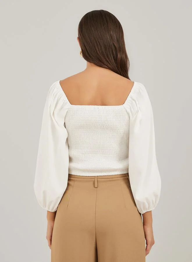 Styli Plain Cuffed Sleeves V Neck Cropped Top