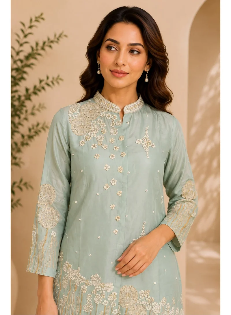 Lehar Women's Pastel Green Floral Embroidered Kurta & Palazzo Co-Ord Set