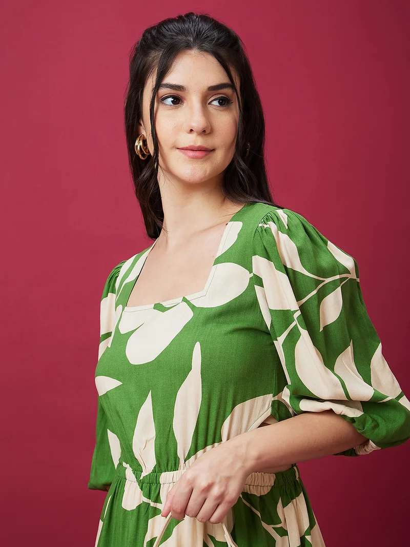 جلو باص فستان ماكسي نسائي بياقة مربعة وطبعات زهور وفتحات