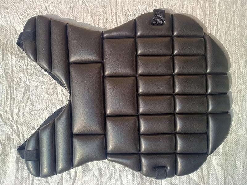 GDON Sporting Goods Softball/Baseball/Hockey Protective Chest Protector (Black) - Image 1