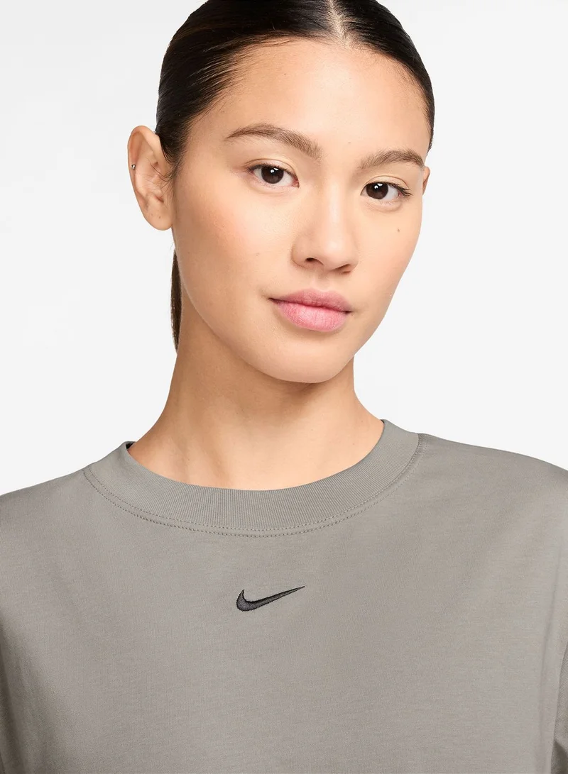 Nike Nsw Essential T-Shirt
