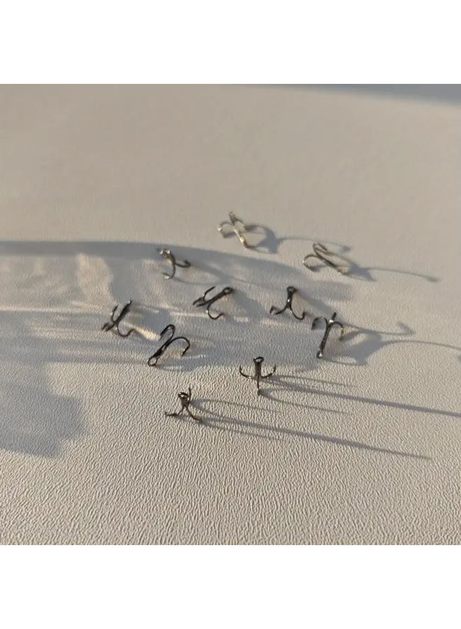 Ultra Sharp 3 Prong Micro Hooks White Barbs 10pcs Black Fishing Tackle - Image 5