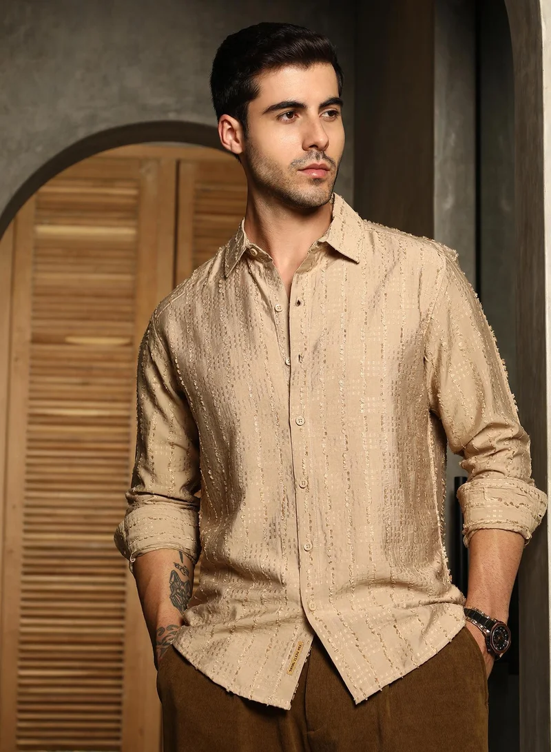 Campus Sutra Men's Khaki Beige Wicker-Tactile Shirt
