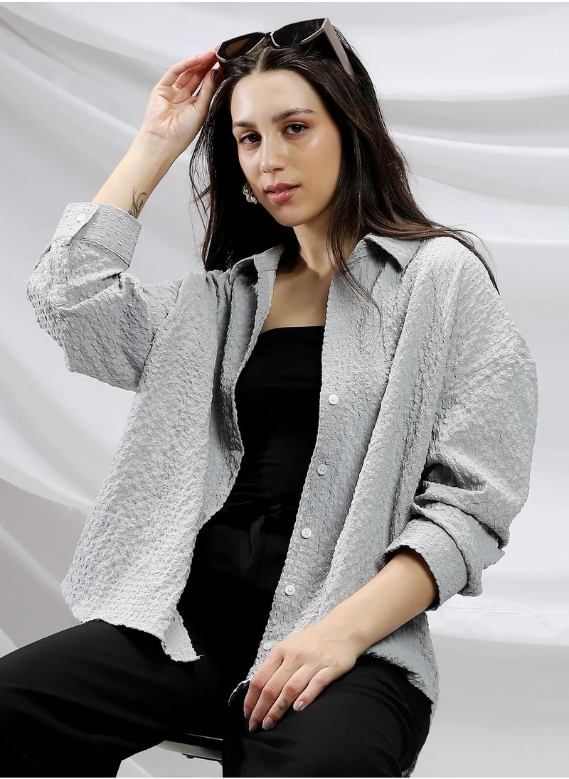 Campus Sutra Campus Sutra Women's Moon Grey Cubic-Seersucker Relaxed Shirt For Casual Wear | Spread Collar | Long Cuffed Sleeves | Button Closure | Shirt Crafted With Comfort Fit For Everyday Wear