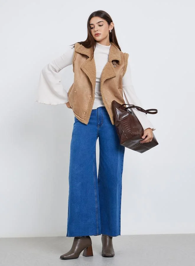 Styli Styli Beige Sleeveless Faux Fur Lining Gilet