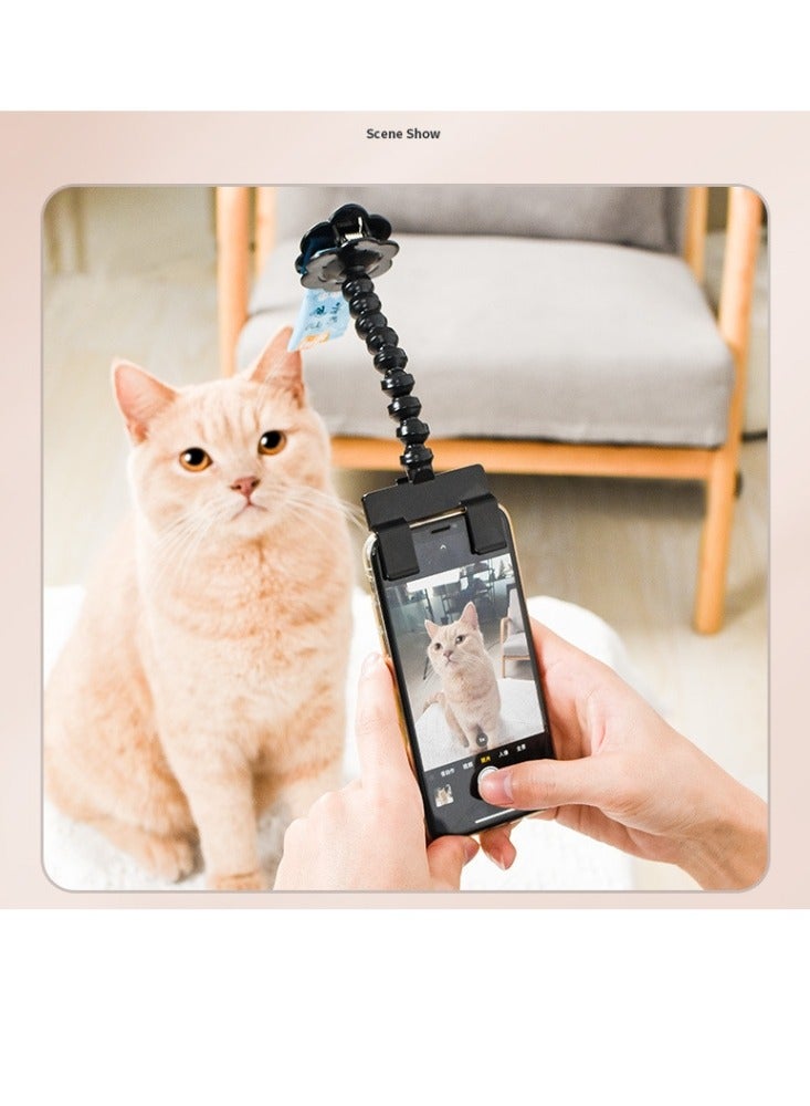 Engaging Pet Selfie Stick Toy for Cats & Dogs | Fun Interactive Moments - Image 4